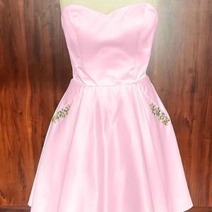 Cocktail/Prom / Bridesmaid
